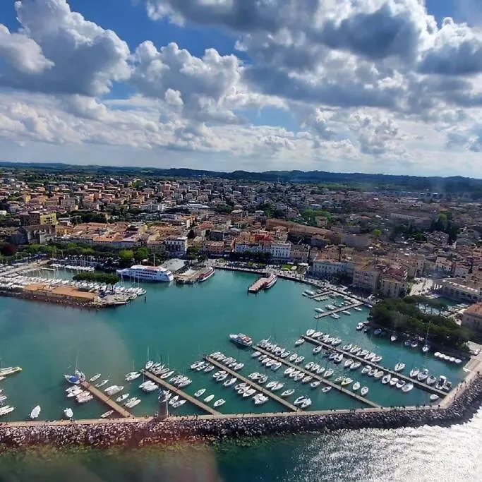 Residenza Puccini Βίλα Ντεζεντσάνο ντελ Γκάρντα Ιταλία