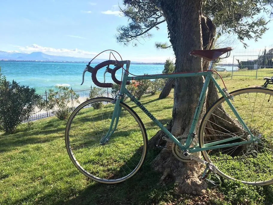 Residenza Puccini Βίλα Ντεζεντσάνο ντελ Γκάρντα Ιταλία